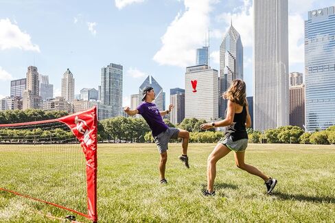 Kickit | The Original Birdie Soccer Trainer | Play Outdoors, Indoors or Backyard, Beach or Tailgate (Black) in Kuwait