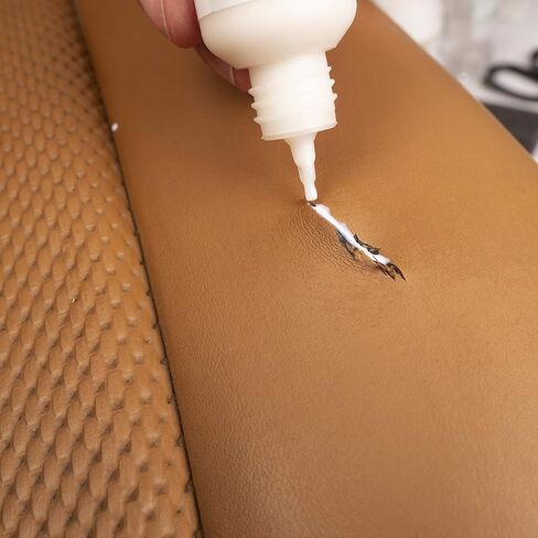 صمغ مرن من الجلد والجلد المدبوغ من كالرلوك لإصلاح الشقوق الصغيرة والتمزقات والثقوب على الأجزاء الداخلية للسيارة والأثاث والحقائب اليدوية والجواكت الجلدية وغيرها من العناصر (20 مل) in Kuwait