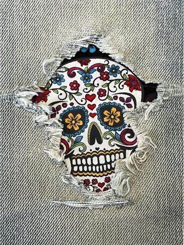 رقعات حديدية على شكل يوم الموتى - 5 بوصات × 5 بوصات | 2 بقع متنوعة in Kuwait