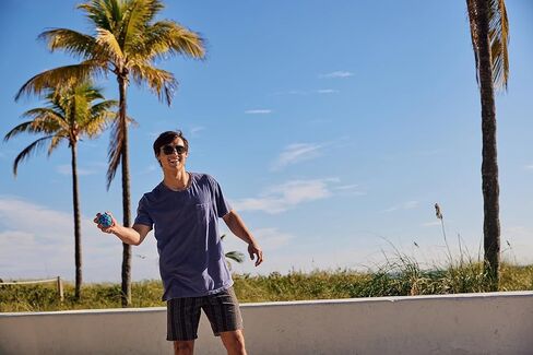 كرة Wahu Sonic Shock، ترتد حتى 60 قدمًا في الهواء، كرة رمي وإمساك فائقة الارتداد في الهواء الطلق مقاس 2.7 بوصة للأطفال بعمر 5 سنوات فما فوق، باللون الأخضر in Kuwait