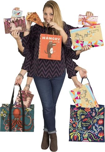 مقلمة Blue Q - أنا فتاة، ما هي قوتك الخارقة؟ سحاب ضخم، قوي وسهل التنظيف بالمسح، 95% مادة معاد تدويرها، مقاس 4.25 بوصة ارتفاع × 8.5 بوصة عرض in Kuwait