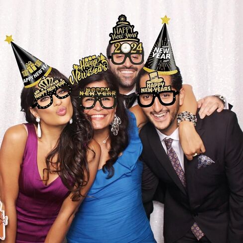 42 قطعة من لوازم حفلات ليلة رأس السنة 2024 - تتضمن حزمة ديكورات السنة الجديدة السعيدة 6 تيجان للرأس و6 قبعات مخروطية و12 نفخة و18 نظارة رأس السنة الجديدة لهدايا حفلات رأس السنة الجديدة in Kuwait