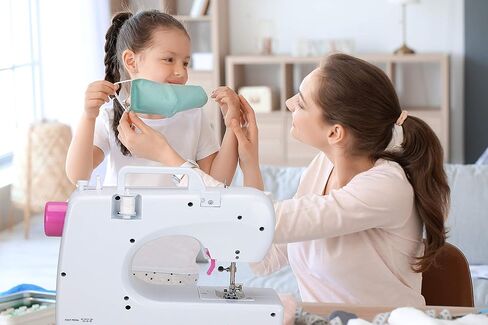 آلة خياطة منزلية متعددة الوظائف وسهلة الحمل والنقل من ستيتش تك مع طاولة تطويل و16 غرزة مدمجة، و42 قطعة طقم خياطة in Kuwait