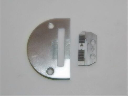 1 مجموعة CONSEW 206RB آلة المشي بالقدم ومجموعة تغذية الكلاب 18030 و18031 in Kuwait