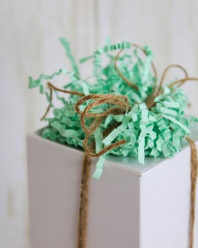 MagicWater Supply - 2 LB - Mint - Crinkle Cut Paper Shred Filler great for Gift Wrapping, Basket Filling, Birthdays, Weddings, Anniversaries, Valentines Day, and other occasions in Saudi Arabia