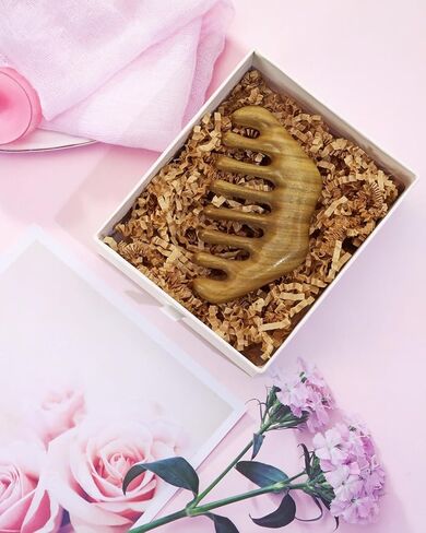 PENTA ANGEL 4 Oz Crinkle Cut Paper Shred Filler Gift Box Wrapping Basket Filling Paper for Christmas Wedding Birthday Easter Thanksgiving Valentine’s Day Craft Decoration (Green) in Kuwait