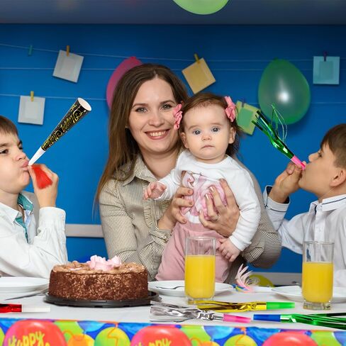 50 قطعة من لوازم الحفلات من نيو يير نويز ميكرز in Kuwait