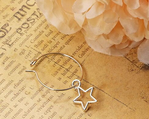 Shapenty Mini Metal Hollow Star Pendant Charms Beads Bulk Pentagram Charms for Necklace Earring Bracelet Keychain Jewelry Making Craft Project Christmas Decoration, 100PCS in Saudi Arabia
