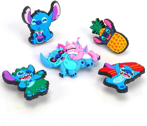 20 قطعة من تعليقات تزيين الاحذية لتزيين القباقيب الكرتونية، اكسسوارات للاطفال الاولاد والبنات والبالغين والرجال والنساء وهدايا الحفلات in Kuwait