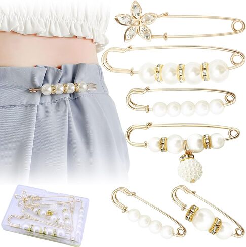 دبابيس بروش للنساء على الموضة، دبابيس أمان تزيينية للملابس، مشبك شال سترة ذهبي بلينغ زهرة فراشة فيونكة دبابيس بروش للنساء، دبابيس بروش من اللؤلؤ الصناعي للحرف اليدوية، دبابيس أمان لسراويل الخصر مع صندوق تخزين in Kuwait