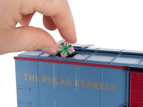 Lionel The Polar Express Operating Present Car, O Gauge in Saudi Arabia