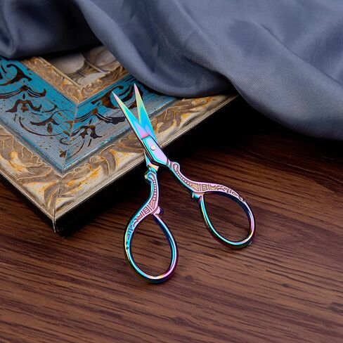 3.6 inch Small Sewing Scissors, Mini Scissors in a Pouch, All Purpose with Leather Sheath Cover, Color PINK Green in Saudi Arabia