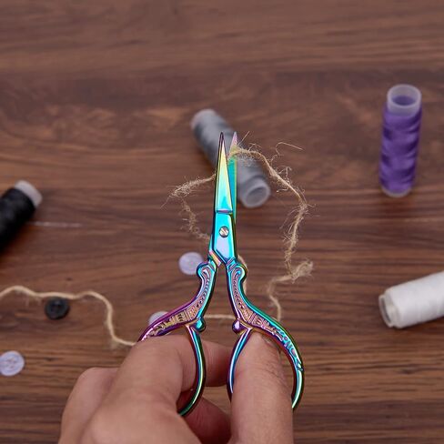 3.6 inch Small Sewing Scissors, Mini Scissors in a Pouch, All Purpose with Leather Sheath Cover, Color PINK Green in Saudi Arabia