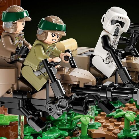 LEGO Star Wars Endor Speeder Chase Diorama 75353 Home Décor Building Set for Adults, Classic Collectible with Luke Skywalker and Princess Leia Minifigures, Fun Birthday Gift for Star Wars Fans in Saudi Arabia