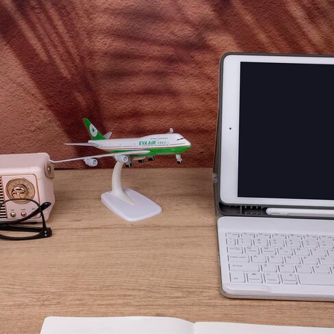 Bswath Model Airplane 1:300 Scale Model American Plane MD11 Model Plane for Gift and Decoration in Saudi Arabia