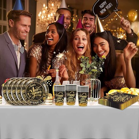 لوازم حفلات ليلة رأس السنة الجديدة 2023، ادوات مائدة للاستعمال مرة واحدة تتضمن اكواب واطباق ومناديل لتزيين حفلات ليلة رأس السنة الجديدة in Kuwait