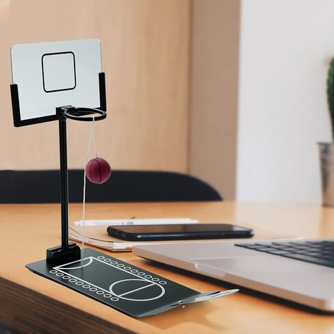 العاب كرة سلة صغيرة لسطح المكتب من ويكروفون، مناسبة للالعاب المكتبية في الاماكن المغلقة والمفتوحة، العاب مبتكرة ومبتكرة هي افضل الهدايا للبالغين والاطفال والاولاد والبنات. in Kuwait