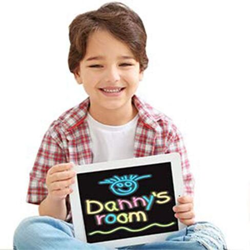 AMAV Glow Pad - لوحة رسم محمولة عالية التقنية للأطفال بحجم الكمبيوتر اللوحي مع 7 أضواء ملونة وامضة متبادلة. لوحة تلوين مضيئة للأطفال، مجموعة الفنون والحرف اليدوية in Kuwait