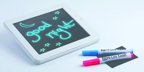 AMAV Glow Pad - لوحة رسم محمولة عالية التقنية للأطفال بحجم الكمبيوتر اللوحي مع 7 أضواء ملونة وامضة متبادلة. لوحة تلوين مضيئة للأطفال، مجموعة الفنون والحرف اليدوية in Kuwait