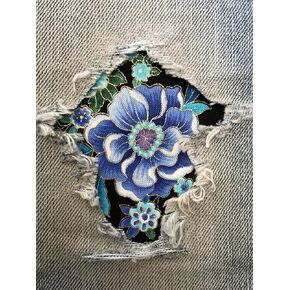 رقعات خاطفة للكي على شكل زهور زرقاء جميلة من هولي باتشس، مجموعة من قطعتين (5 بوصة × 5 بوصات) in Kuwait