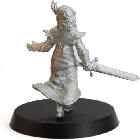 مجسم مصغر Stonehaven Vampire Hunter من Tytantroll (لألعاب الحرب على الطاولة بمقياس 28 مم) - صنع في الولايات المتحدة الأمريكية in Saudi Arabia