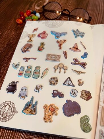 مجموعة ملصقات هاري بوتر المنتفخة من مجلة كونكويست (ألوان مائية) in Kuwait