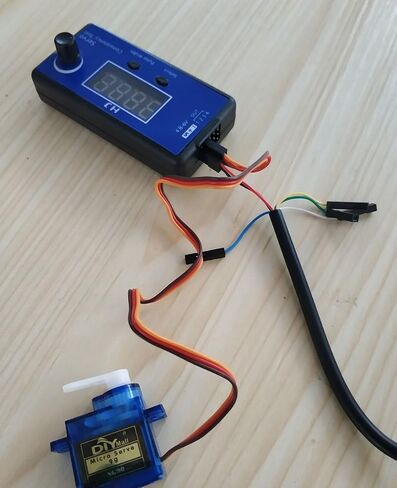 Stemedu 4 Sets Digital Servo Feetech FT90R 360 Degree Continuous Rotation Micro RC Servo with Wheel for Micro:bit Robot 6V 1.5KG in Saudi Arabia