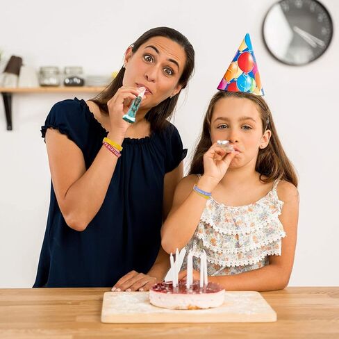 BBTO 48 قطعة أساور مطاطية لهدية عيد ميلاد سعيد سيليكون أساور معصم مطاطية أساور سيليكون ملونة لمستلزمات حفلات أعياد الميلاد in Kuwait