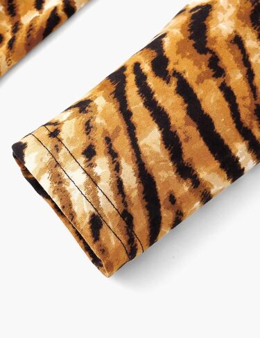 سترة نسائية كاجوال من DUYOHC برقبة على شكل حرف V وأكمام طويلة وطباعة حيوانات فضفاضة in Kuwait