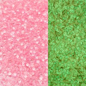 4500 قطعة من أحجار الراين المسطحة من الراتنج مقاس 4 مم من Mulutoo، تتوهج في الظلام وأحجار الراين المسطحة الشفافة الكريستالية للحرف اليدوية والأكواب والأكواب والزجاجات والأظافر وحجر الأحجار الكريمة الماسية الفضفاضة (أبيض-1) in Kuwait