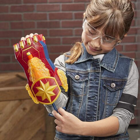 NERF Power Moves Marvel Avengers Captain Marvel Photon Blast Gauntlet NERF Dart-Launching Toy for Kids Roleplay, Toys for Kids Ages 5 and Up in Saudi Arabia