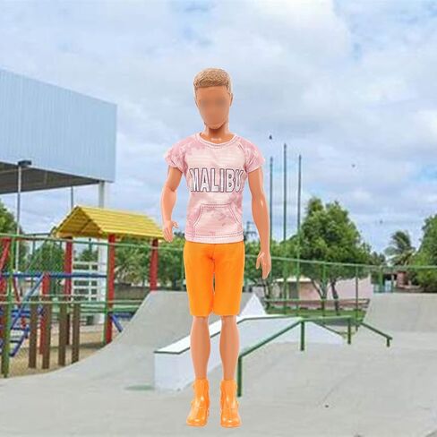 ميونانا مجموعة من 16 قطعة من ملابس الدمى للاولاد تتضمن 5 قطع عشوائية من السراويل العلوية + 4 احذية دمى للاولاد + 1 جيتار + 1 كمبيوتر ابيض + 5 نظارات بنية للدمى مقاس 12 انش in Kuwait