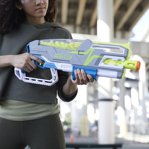 مسدس NERF Hyper Siege-50 Pump-Action، 40 طلقة مفرطة، نظارة، سرعة تصل إلى 110 إطارًا في الثانية، سهولة إعادة التحميل، تحمل ما يصل إلى 50 طلقة in Kuwait