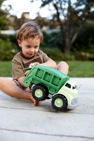 Green Toys Recycling Truck, Green CB - Pretend Play, Motor Skills, Kids Toy Vehicle. No BPA, phthalates, PVC. Dishwasher Safe, Recycled Plastic, Made in USA. in Saudi Arabia