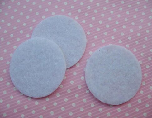 YYCRAFT White Soft Thick Wool Felt Circles for Craft Project (100pcs 2.5 Inch) in Saudi Arabia