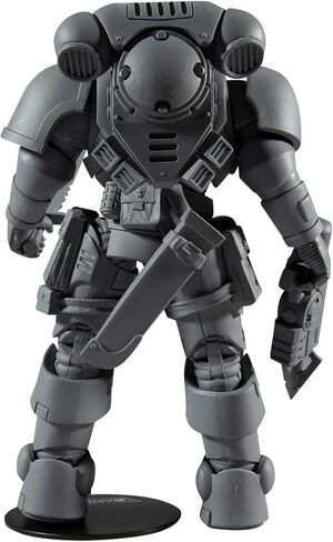 ألعاب ماكفارلين Warhammer 40,000 Space Marine Reiver (مقاومة للفنانين) مع قاذفة العنب وقاعدة مجسمة مقاس 7 بوصات in Saudi Arabia