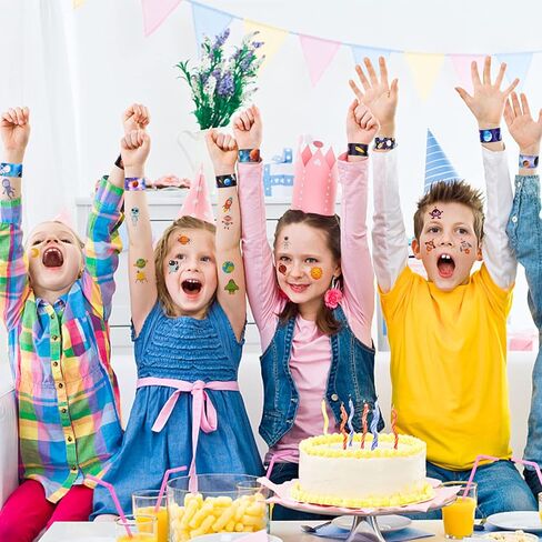 36 قطعة من اساور الفضاء الخارجي بتصميم كوكب للاطفال في حفلات الفضاء وهدايا الحفلات in Kuwait