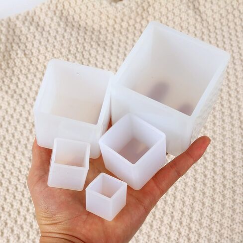 5 قطع من قوالب الشموع المربعة من Gyhtoo لصنع الشموع، وقوالب الشموع الطويلة، وقوالب السيليكون للشموع DIY والحرف الراتنجية، وقوالب الشموع المكعبة لصنع السيليكون in Kuwait