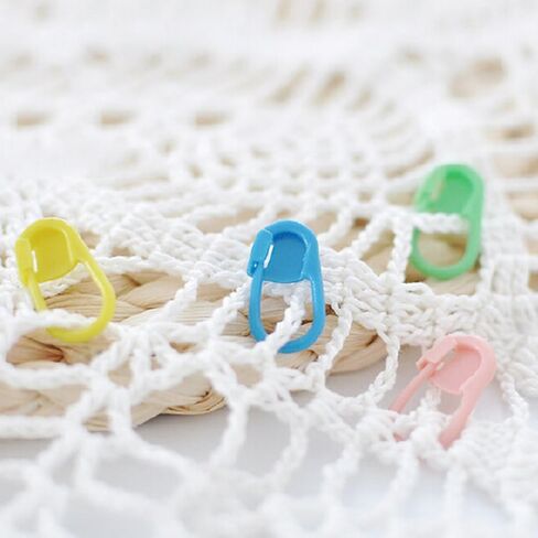 Fbshicung 260Pcs Mix Color Knitting Stitch Counter Crochet Locking Stitch Markers Stitch Needle Clip Knitting Crochet Markers DIY Craft Plastic Safety Pins in Saudi Arabia