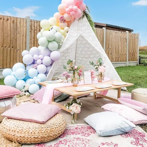 خيمة تيبي فاخرة من الدانتيل لحفلات الزفاف والحفلات وزينة للصور (بطول 19.5 سم) من تايني لاند in Kuwait