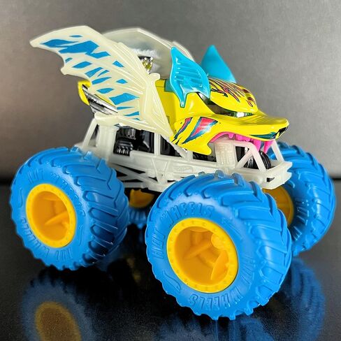 Hot Wheels 2023 Monster Trucks 1:64 Scale Diecast Glow in The Dark Battitude in Saudi Arabia