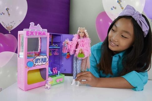 Barbie Extra Surprise Fashion Playset with 20 Pieces Including Pet Poodle, Closet and Push-Button Feature That Dispenses Fashion Accessories, Gift for 3 Year Olds & Up in Saudi Arabia