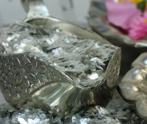Meyer Imports Natural Mica Flakes - Silver Med - 1/2 oz - #311-4321 in Saudi Arabia