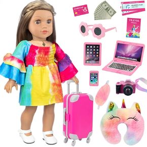 UNICORN ELEMENT 13 قطعة من ملابس الدمى للفتيات مقاس 18 بوصة وإكسسواراتها مجموعة ألعاب أمتعة السفر بما في ذلك حقيبة الألعاب والكاميرا والنظارات الشمسية والهاتف والكمبيوتر وجواز السفر وما إلى ذلك (بدون دمية) in Kuwait
