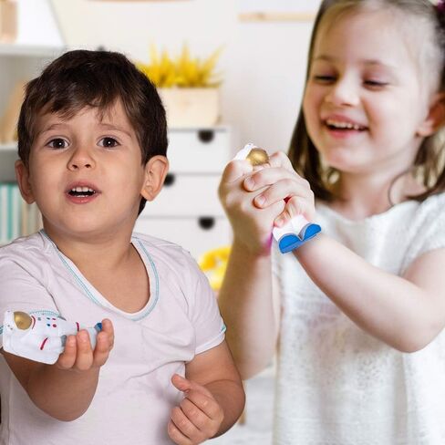 لعبة آرت كرييتيفيتي سكويزي رواد الفضاء - مجموعة من قطعتين، لعبة لتخفيف الضغط تحت عنوان الفضاء للأطفال، 11.43 سم قابلة للضغط في الفضاء الخارجي وكهدايا حفلات وكزينة مكتبية in Kuwait