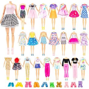 ملابس واكسسوارات الدمى - مجموعة من 20 قطعة عصرية لطيفة للدمى، 10 مجموعات ملابس عصرية تتضمن 5 فساتين، 5 توب 5 سراويل و10 احذية انيقة مختلفة in Kuwait