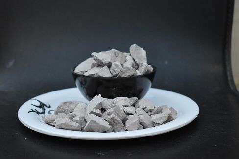 Mixed Clay crumbs 200 grams in Saudi Arabia