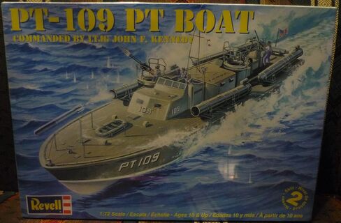 Revell 1: 72 Pt-109 P T Boat in Saudi Arabia