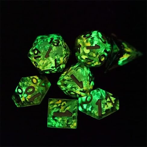 مجموعة النرد DND الحادة المتوهجة في الخريف الداكن مع صندوق النرد الجلدي | للأبراج المحصنة والتنينات، D&D، الحافة الحادة، نرد الراتنج متعدد السطوح D20، هدايا الزنزانات والتنينات، الملحقات in Kuwait