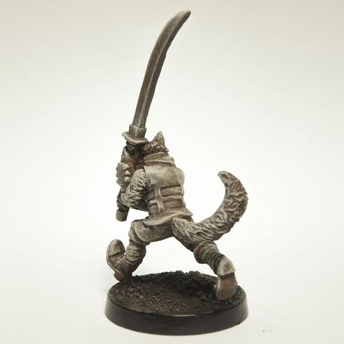 Stonehaven Kitsune Fighter Miniature Figure (for 28mm Scale Table Top War Games) - Made in US in Saudi Arabia